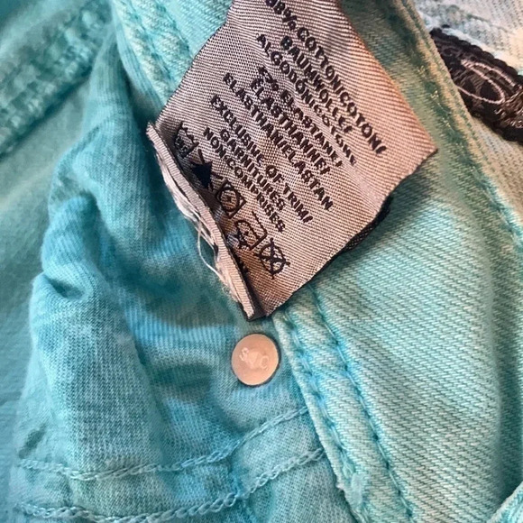 Silver suki jean capris - Picture 5 of 7